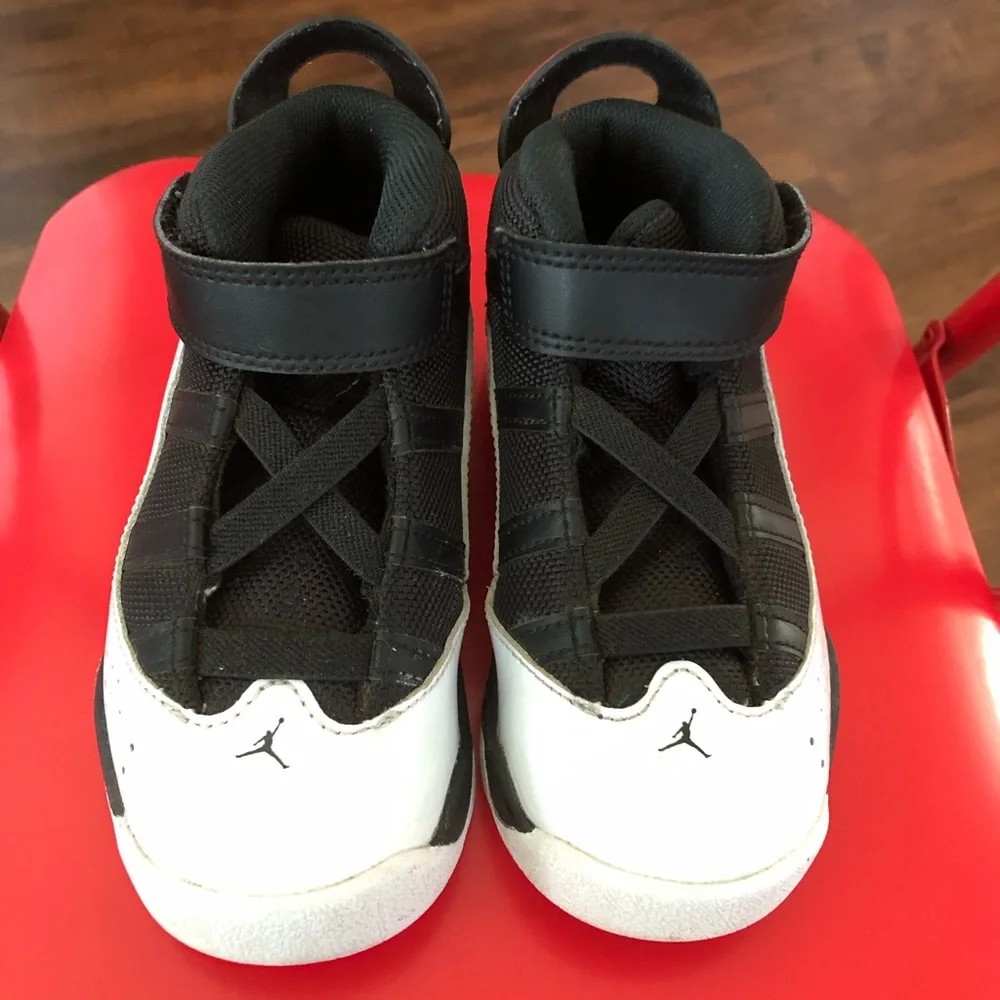 Nike Air Jordan 6 Rings Toddler Sneaker